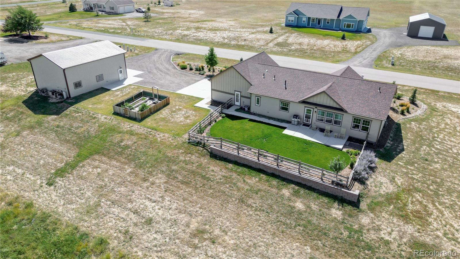 MLS Image #37 for 153 w 6th place,byers, Colorado