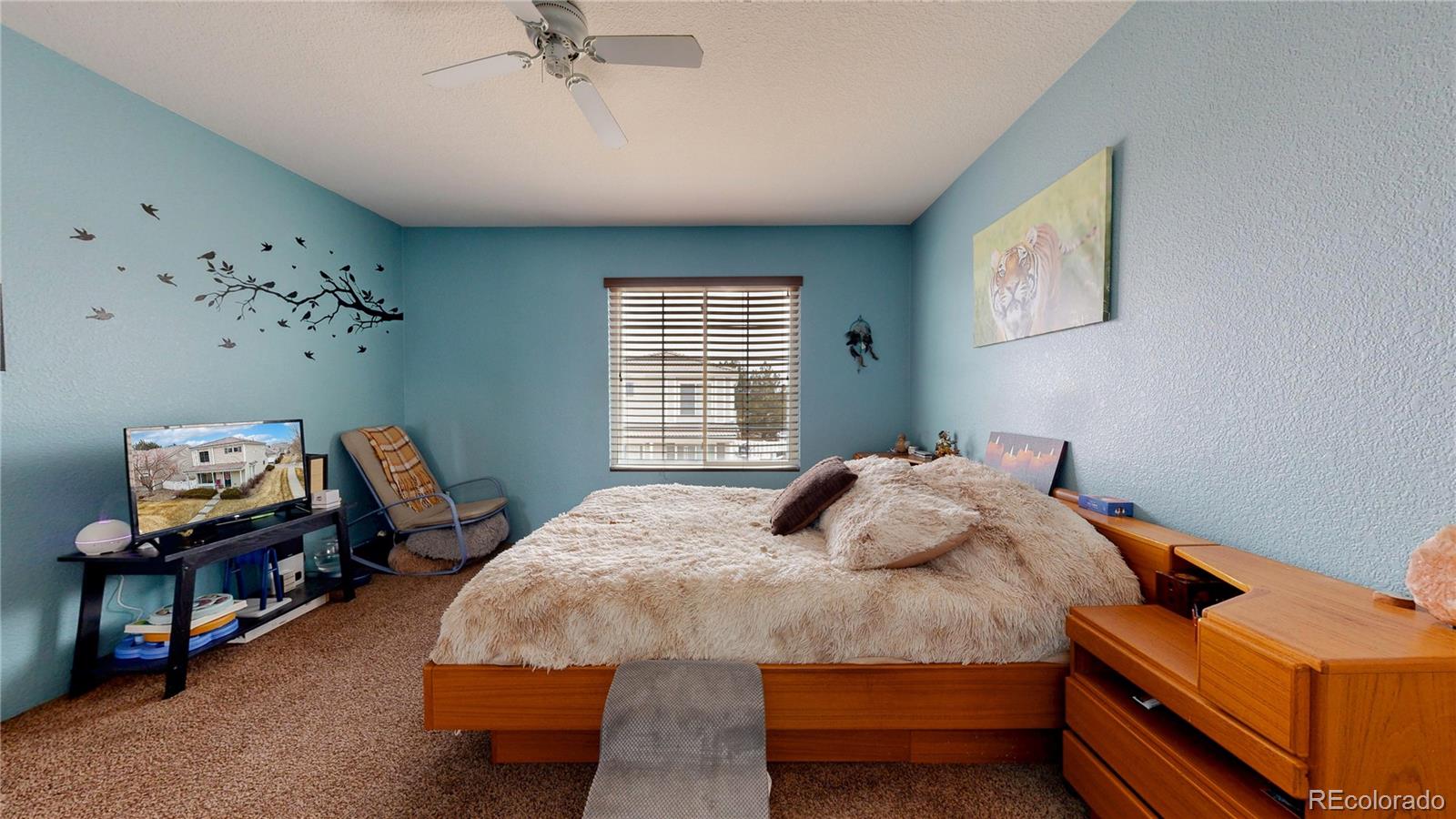 MLS Image #13 for 20535 e 47th avenue,denver, Colorado