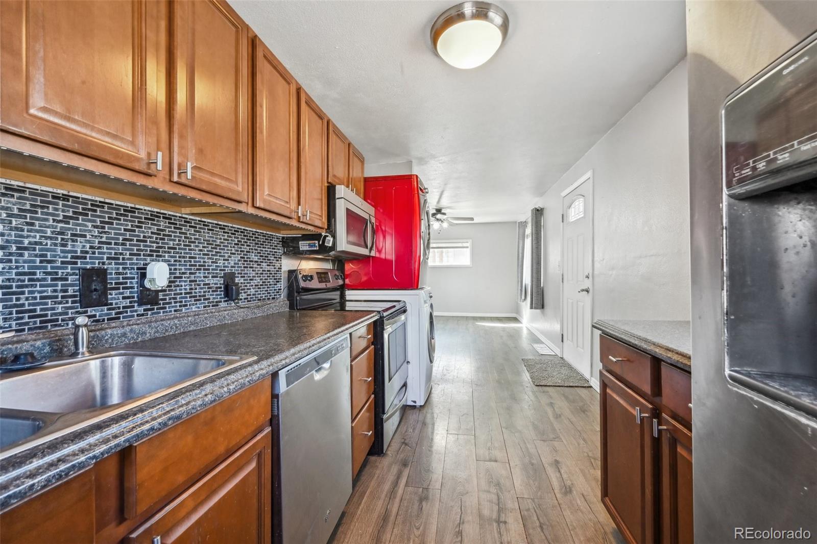 MLS Image #6 for 6710  bellaire street,commerce city, Colorado