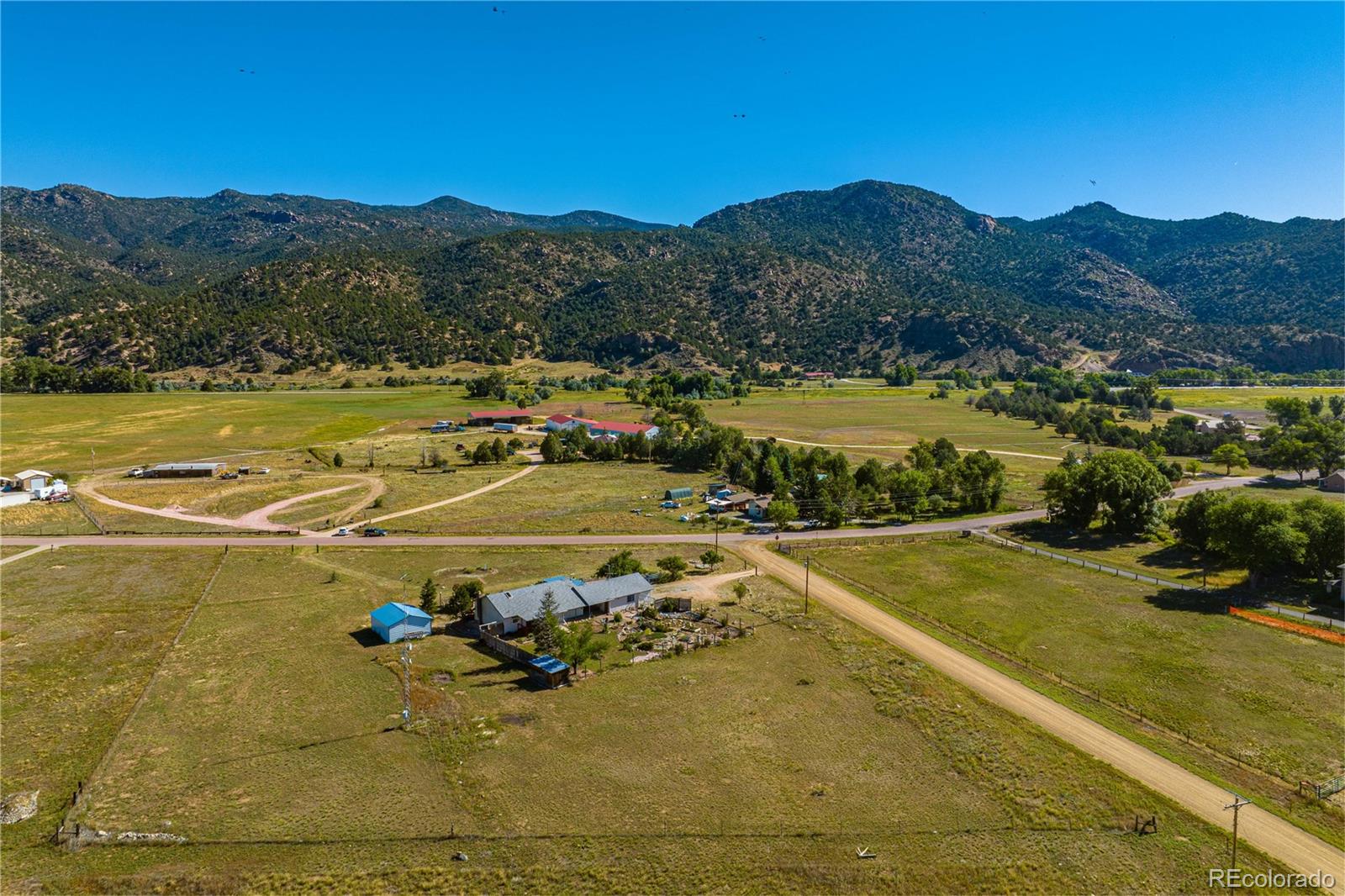 MLS Image #35 for 13440  county road 45 ,coaldale, Colorado