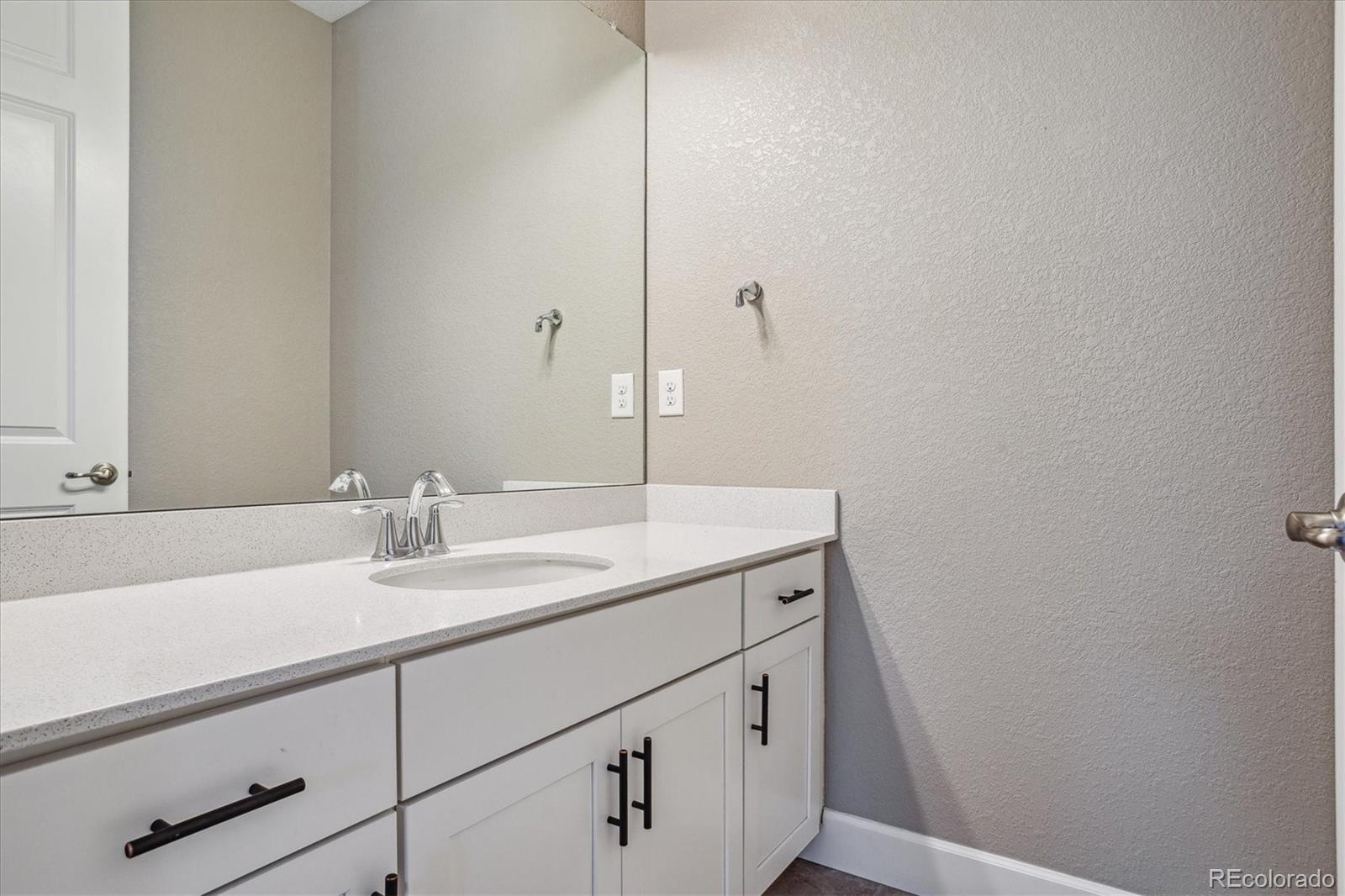 MLS Image #13 for 7019 e 123rd place,thornton, Colorado