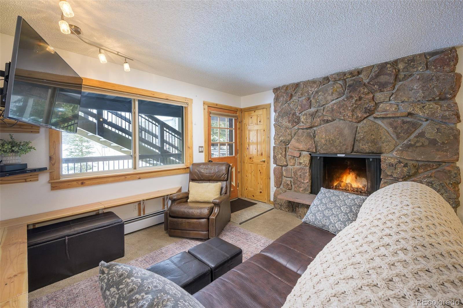 MLS Image #3 for 114  hi country drive 8,winter park, Colorado
