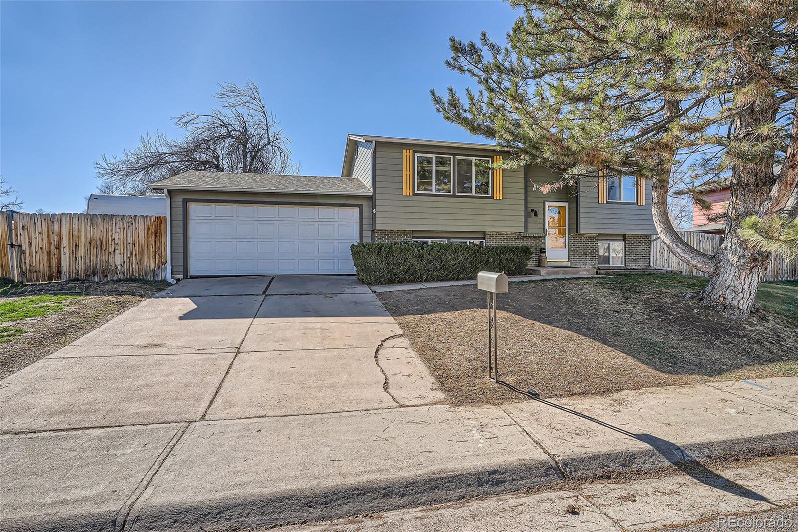 MLS Image #0 for 7043 w hinsdale drive,littleton, Colorado
