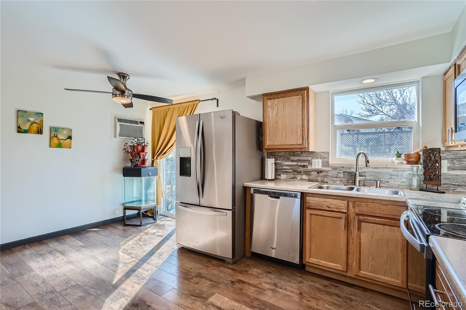 MLS Image #11 for 7043 w hinsdale drive,littleton, Colorado