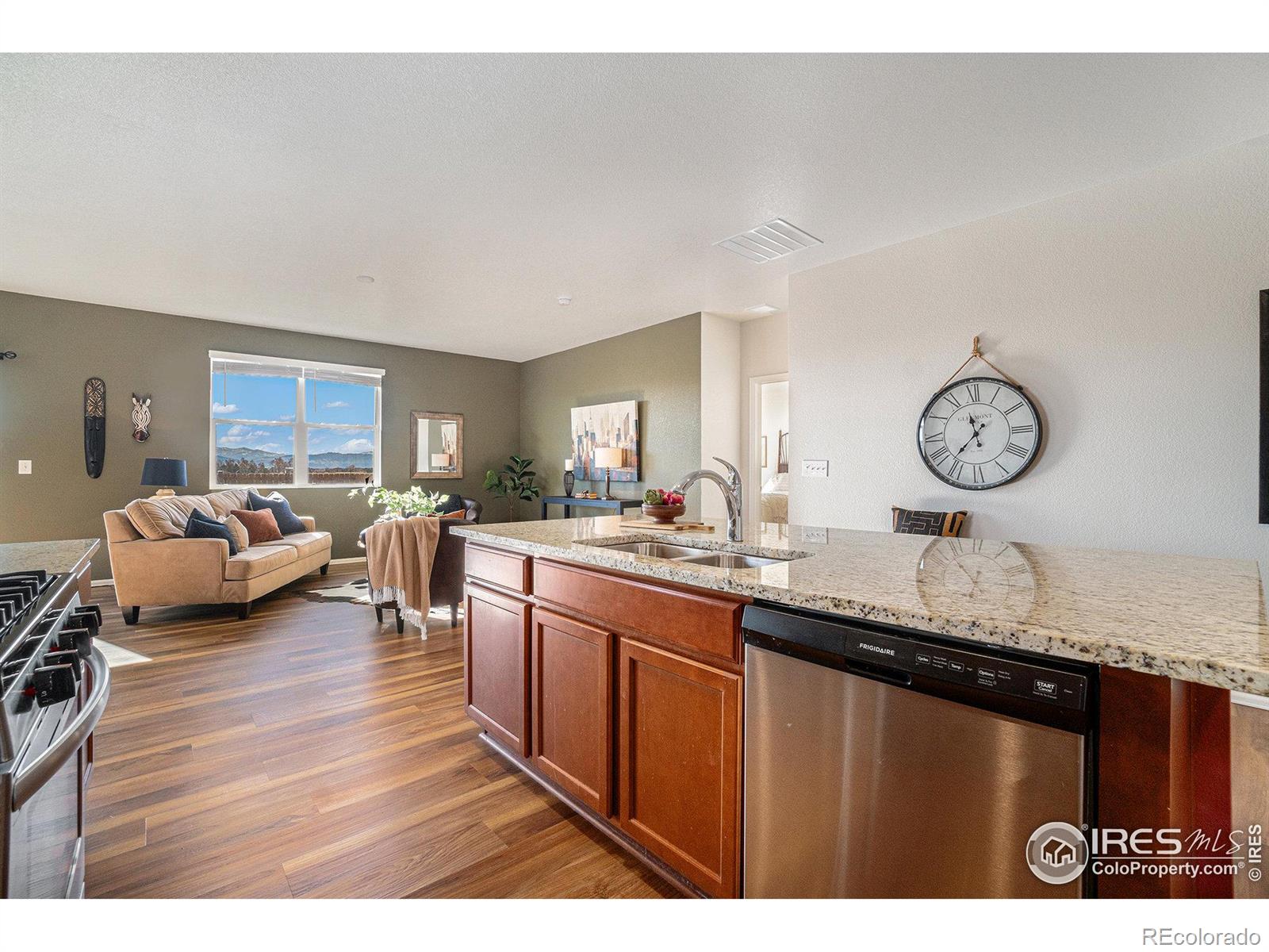 MLS Image #7 for 944  camberly drive,windsor, Colorado