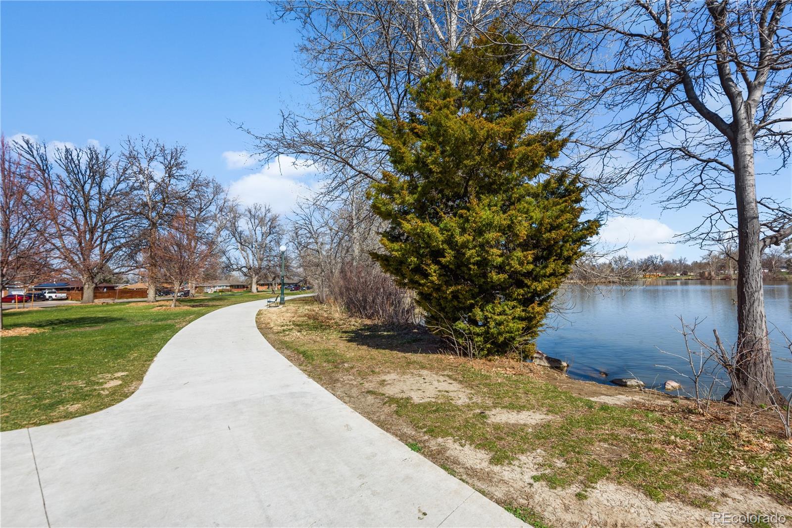 MLS Image #30 for 1906 s vrain street,denver, Colorado