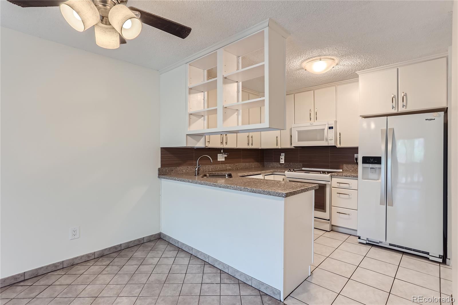 MLS Image #4 for 6960 e girard avenue 105,denver, Colorado