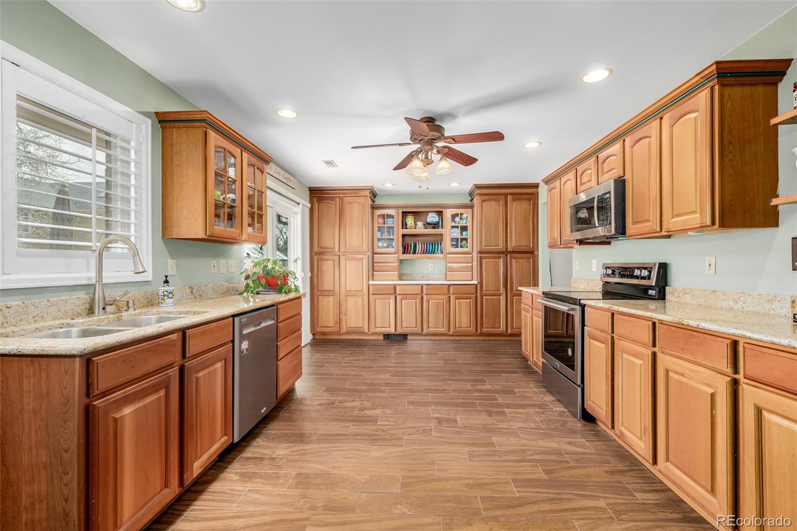 MLS Image #19 for 37 e 14th place,broomfield, Colorado