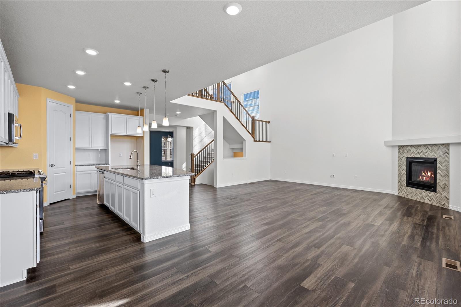 MLS Image #11 for 18916 w 84th place,arvada, Colorado