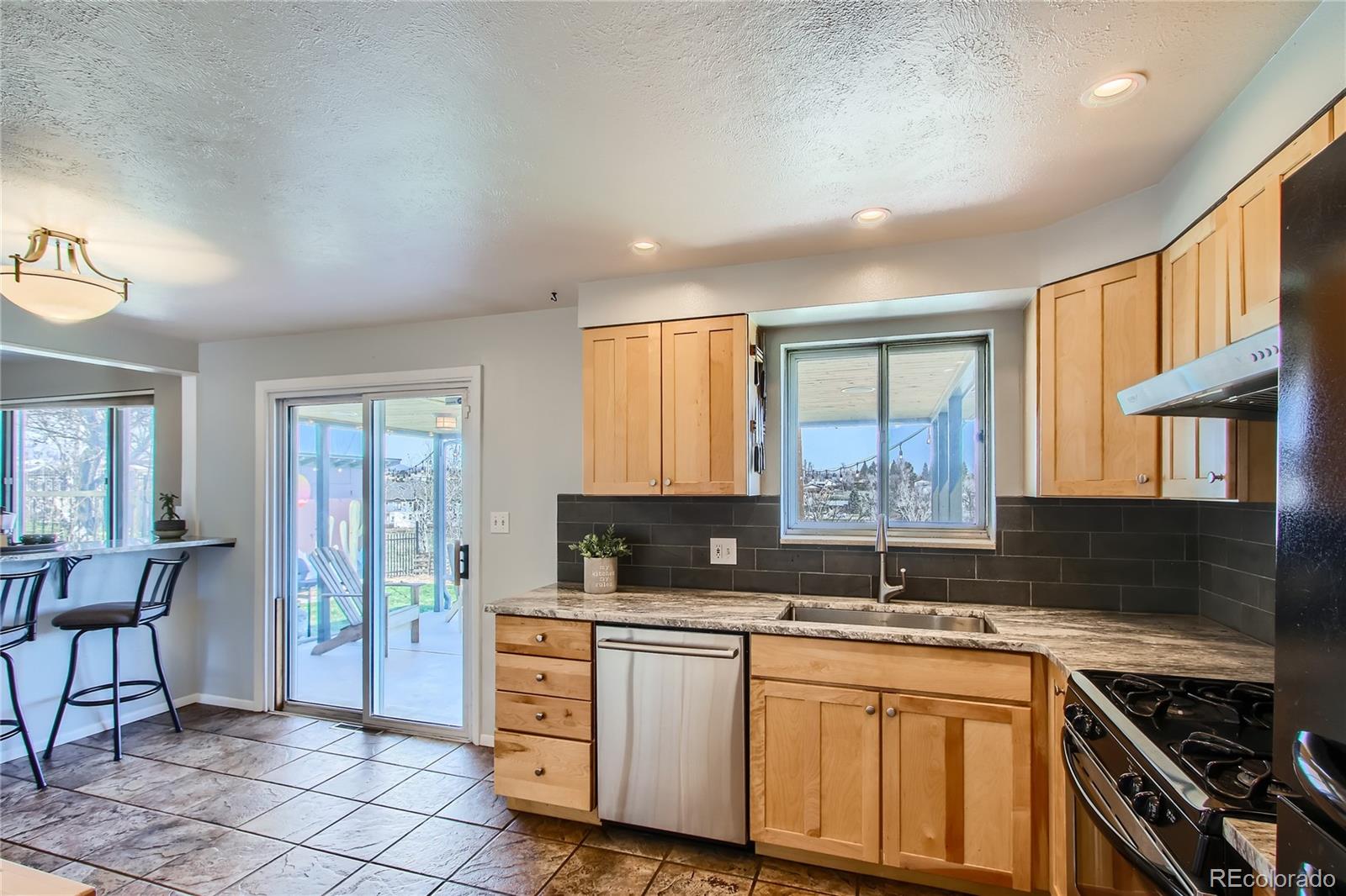MLS Image #9 for 10543 w 9th place,lakewood, Colorado