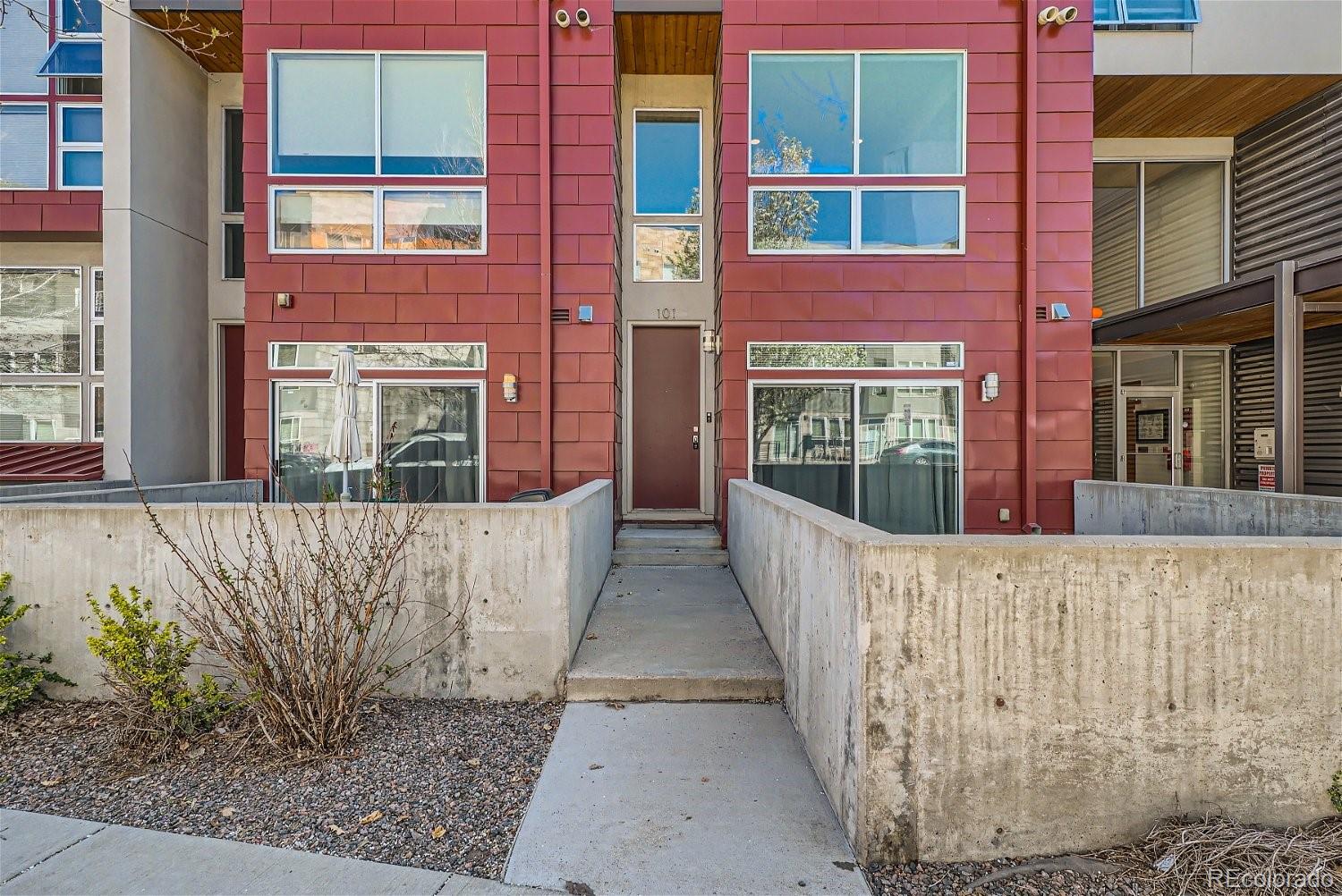 MLS Image #1 for 2650 w front view crescent drive,denver, Colorado