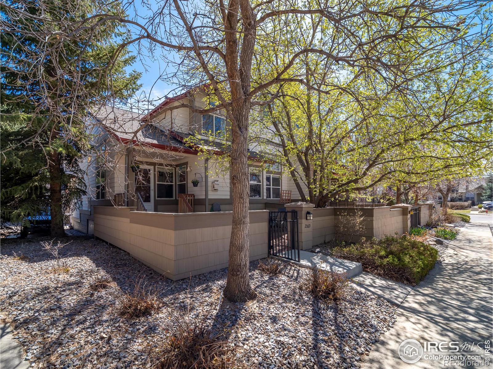 MLS Image #2 for 2069 n fork drive,lafayette, Colorado