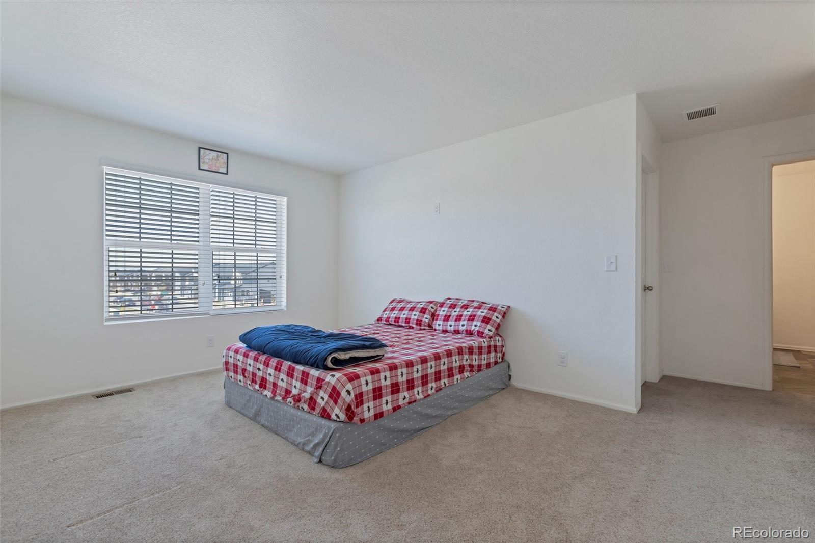 MLS Image #14 for 6491 n dunkirk court,aurora, Colorado