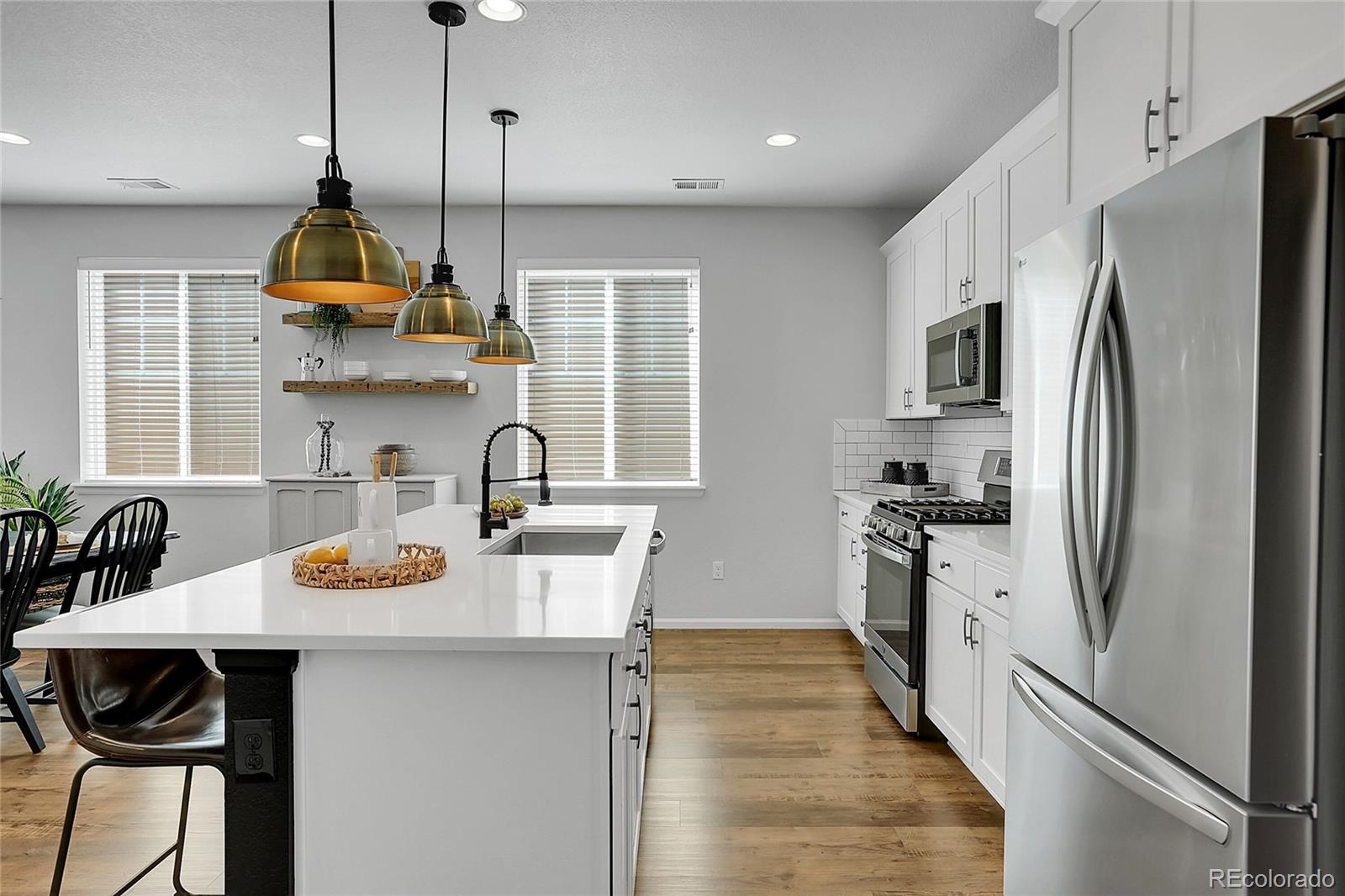 MLS Image #11 for 4040  eaton park street,aurora, Colorado