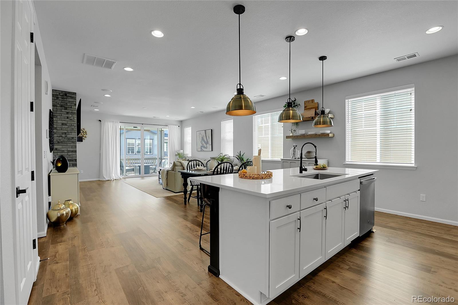 MLS Image #13 for 4040  eaton park street,aurora, Colorado