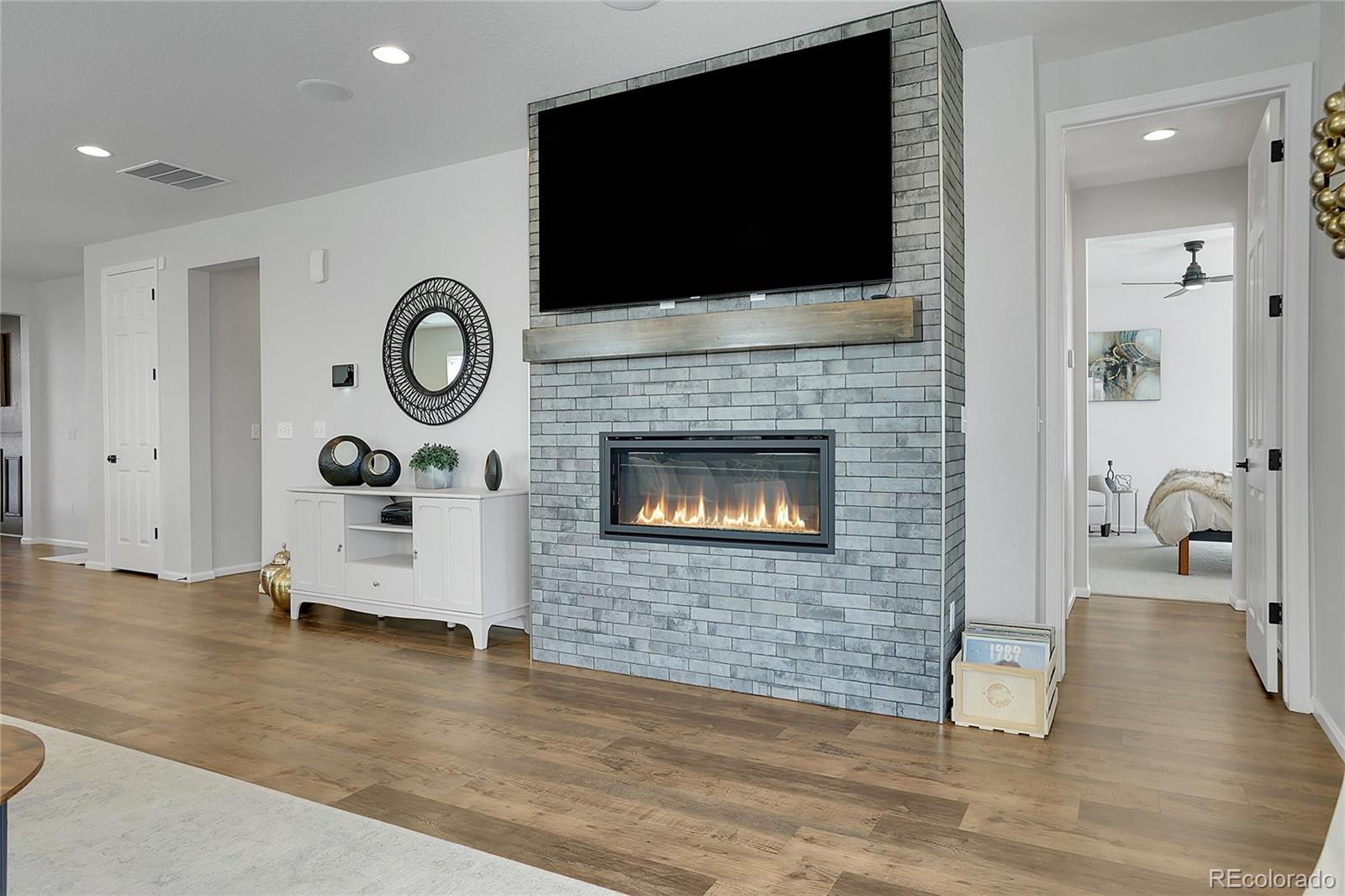 MLS Image #19 for 4040  eaton park street,aurora, Colorado