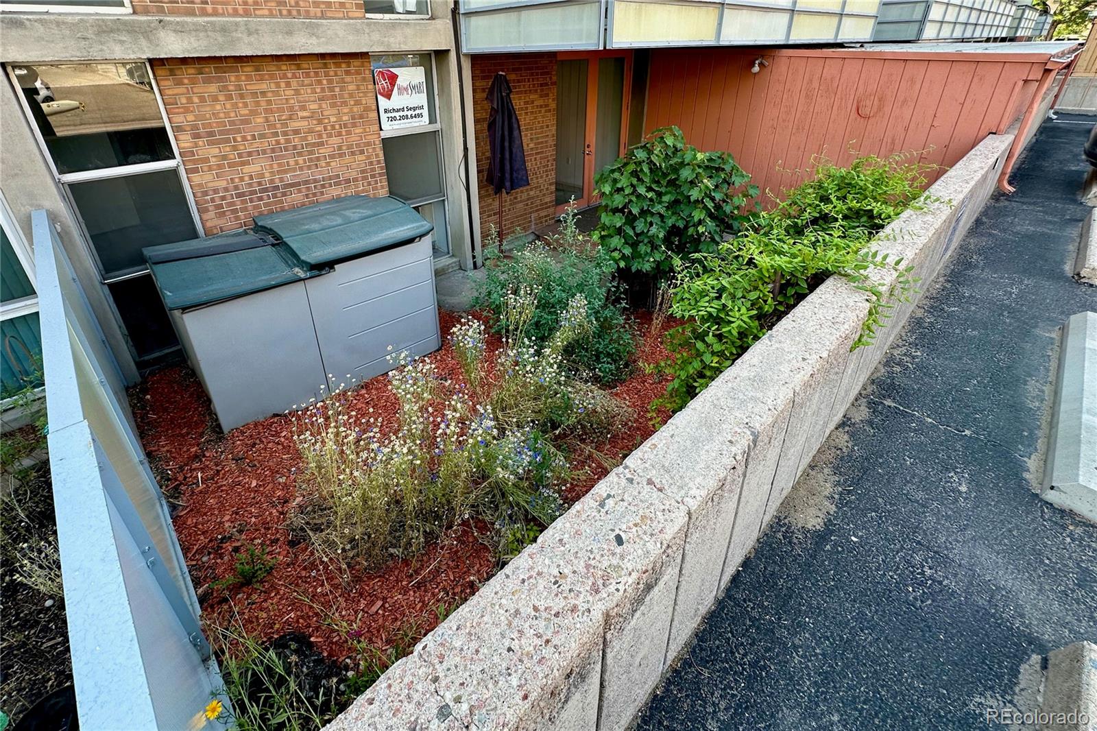 MLS Image #17 for 2500 s york street,denver, Colorado