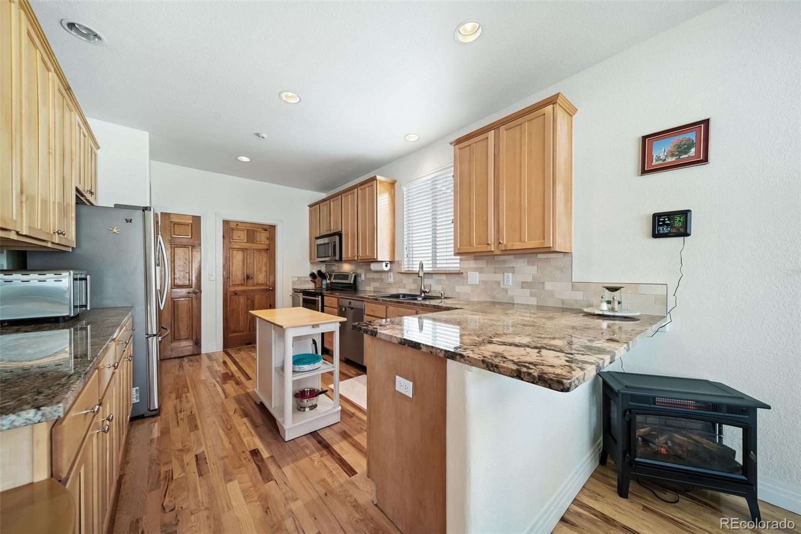 MLS Image #18 for 2807 s nelson street,lakewood, Colorado