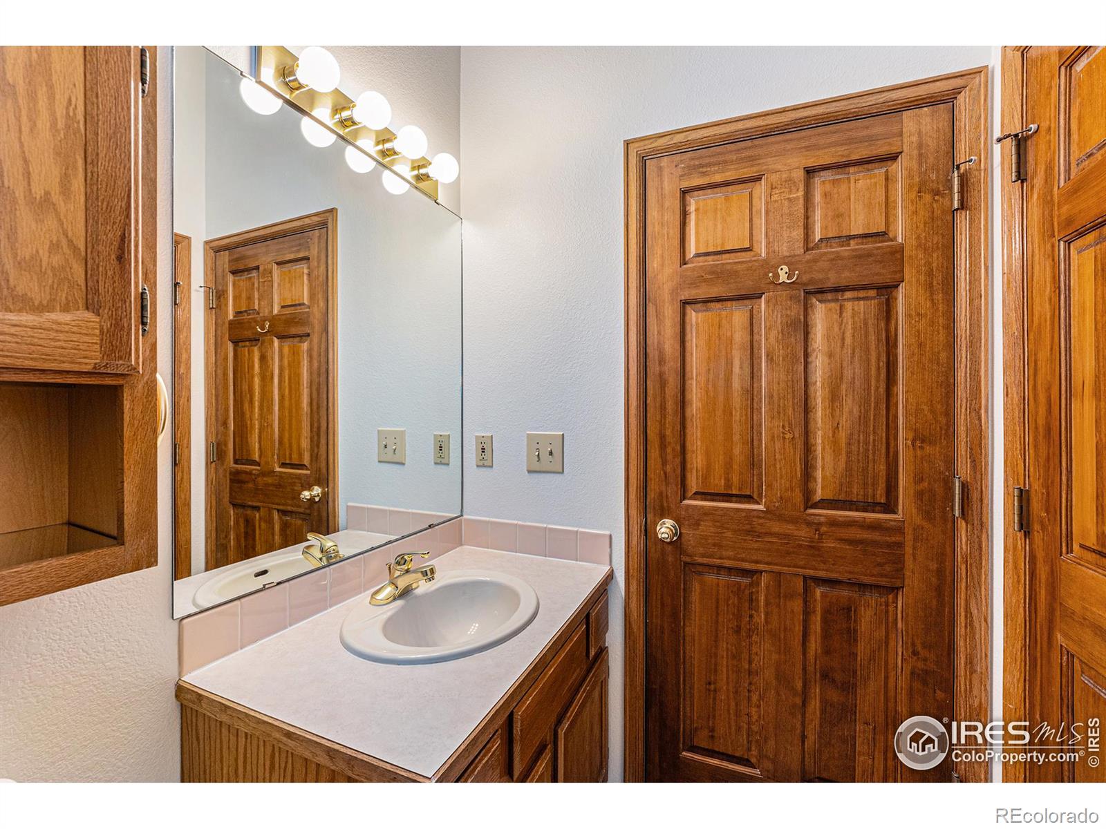 MLS Image #23 for 2700  stanford road,fort collins, Colorado