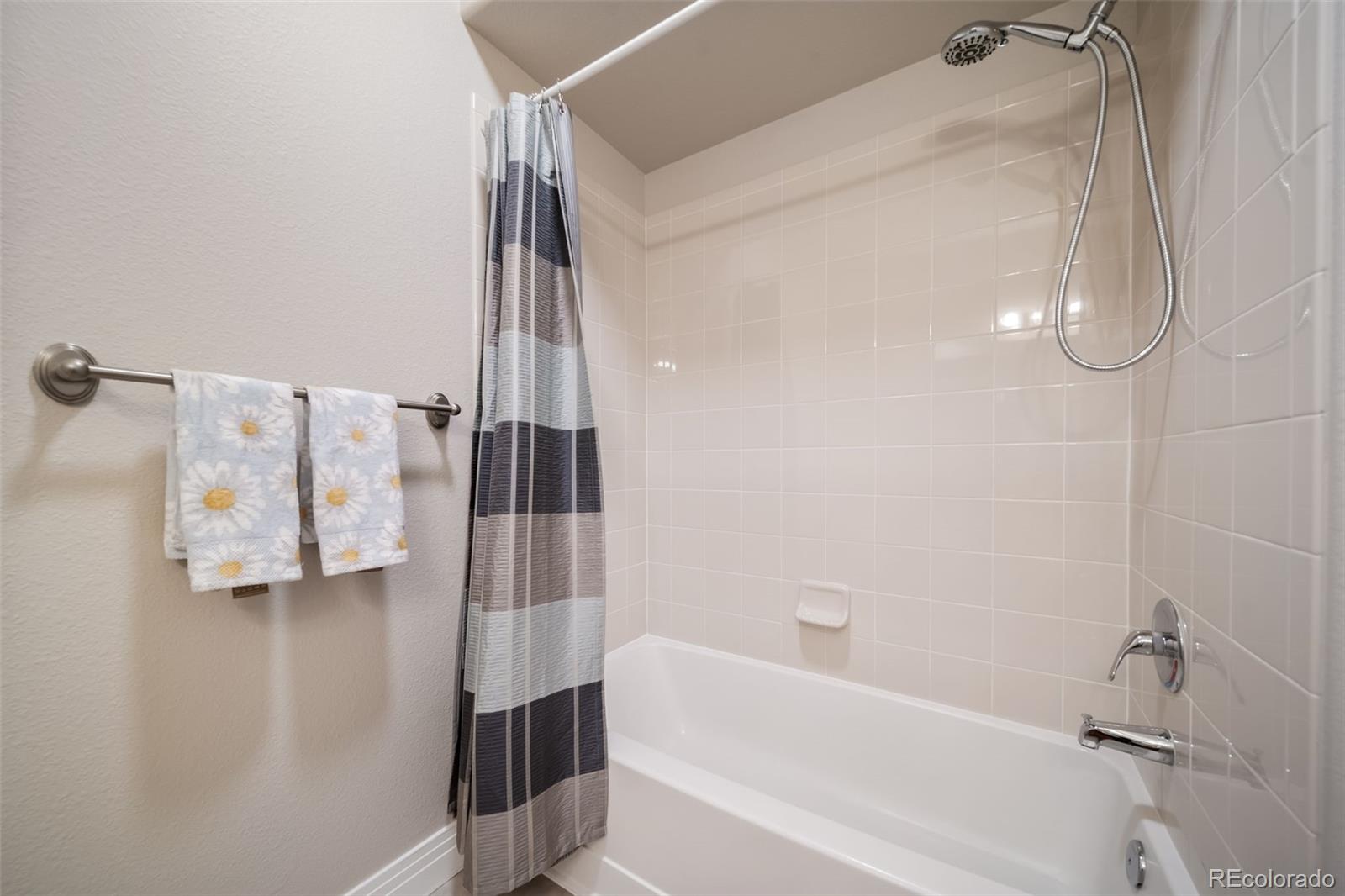 MLS Image #14 for 9019 e panorama circle d407,englewood, Colorado