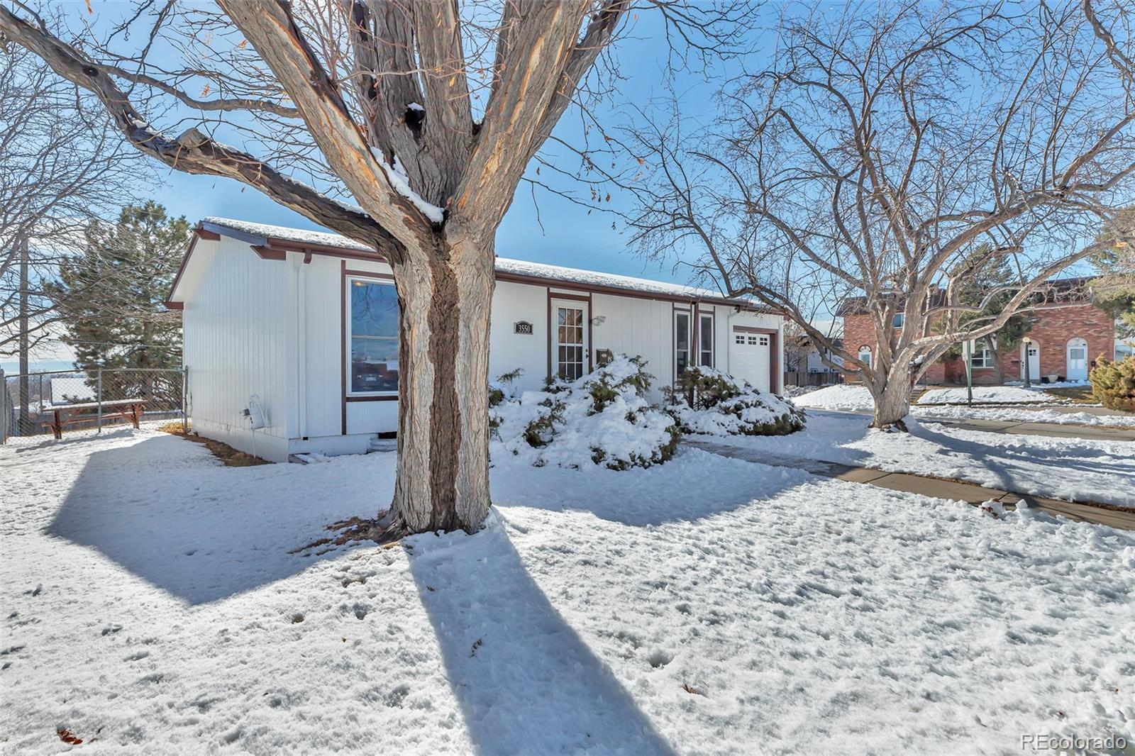 MLS Image #3 for 3550 w mountain road,englewood, Colorado