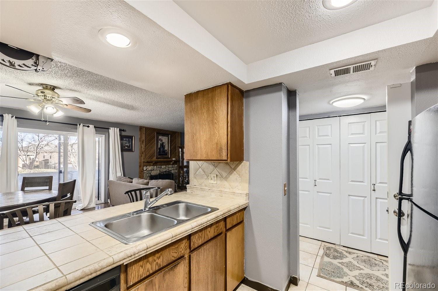 MLS Image #4 for 14001 e tufts drive,aurora, Colorado