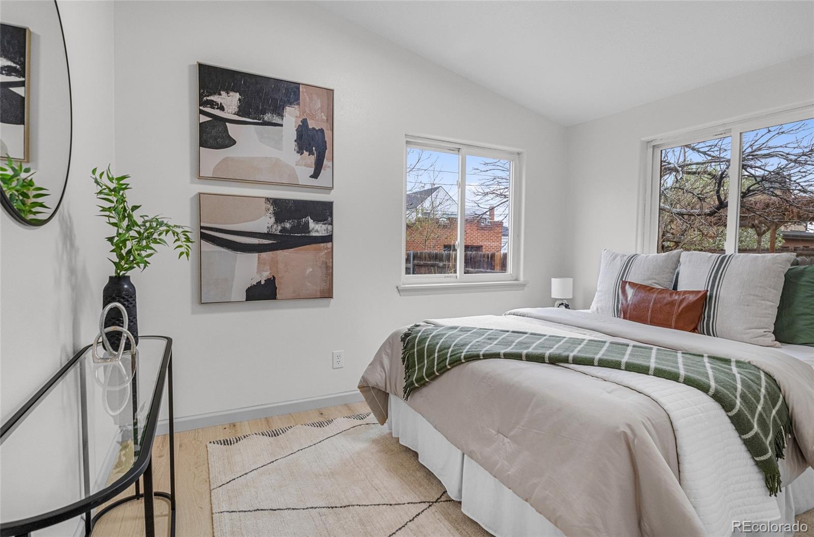 MLS Image #14 for 3619 n york street,denver, Colorado