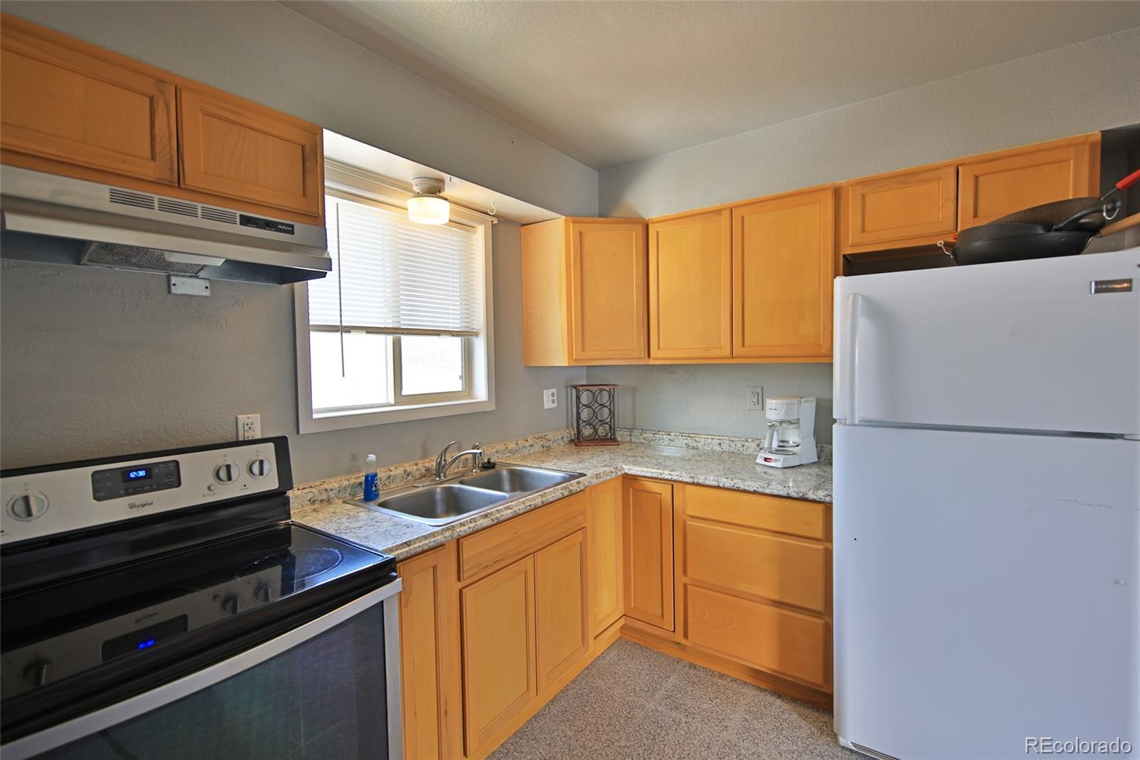 MLS Image #3 for 528  oakbrush circle,collbran, Colorado