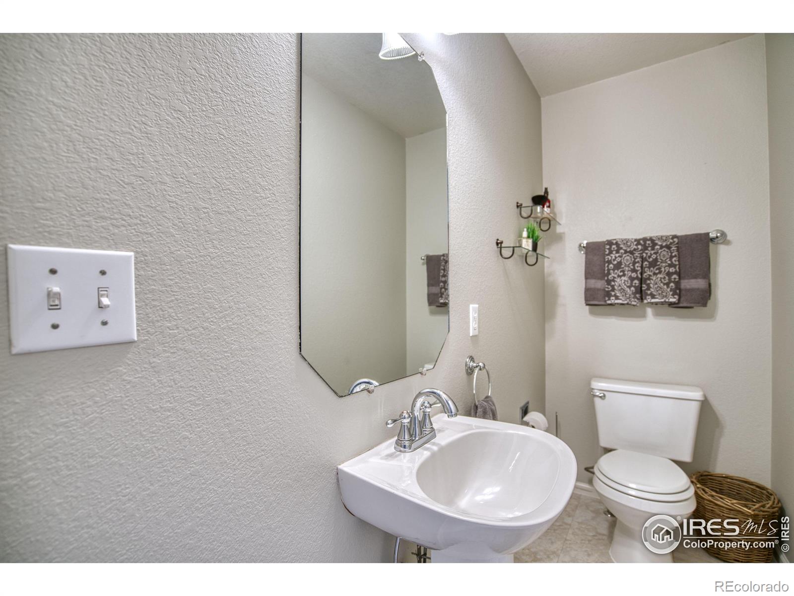 MLS Image #14 for 1276  red mountain drive,longmont, Colorado