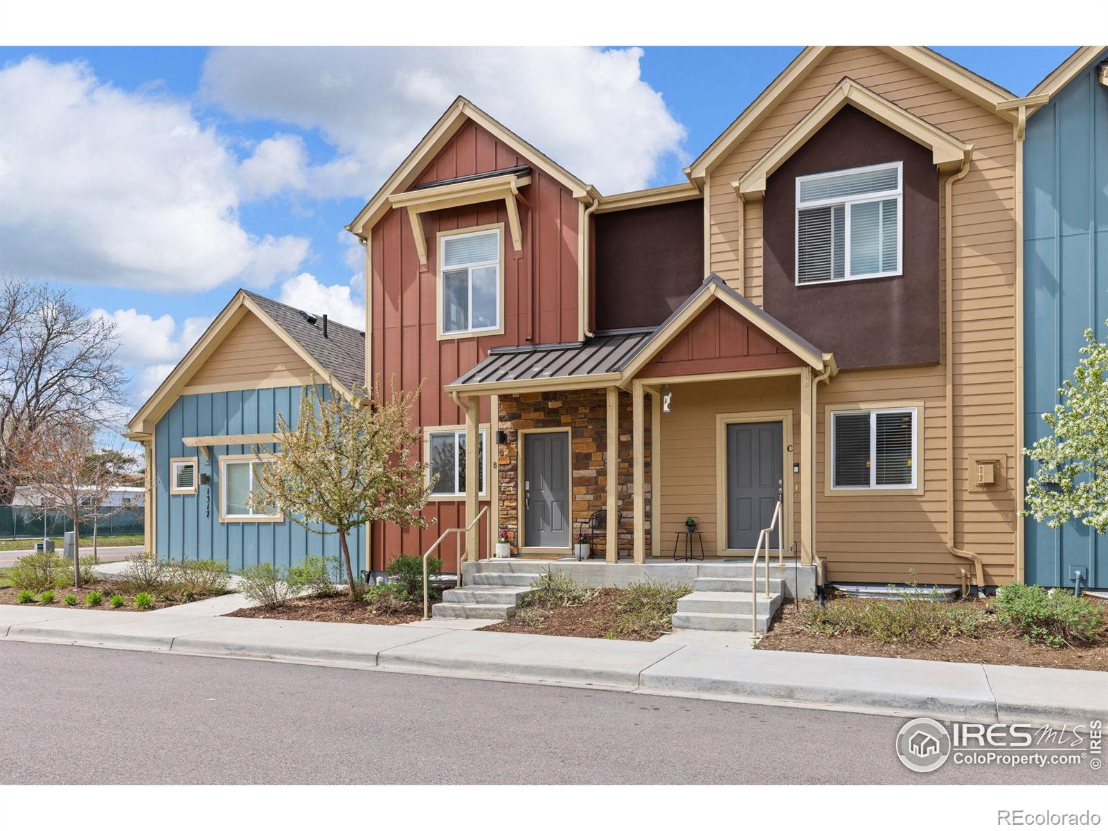 MLS Image #2 for 1317  country court,longmont, Colorado