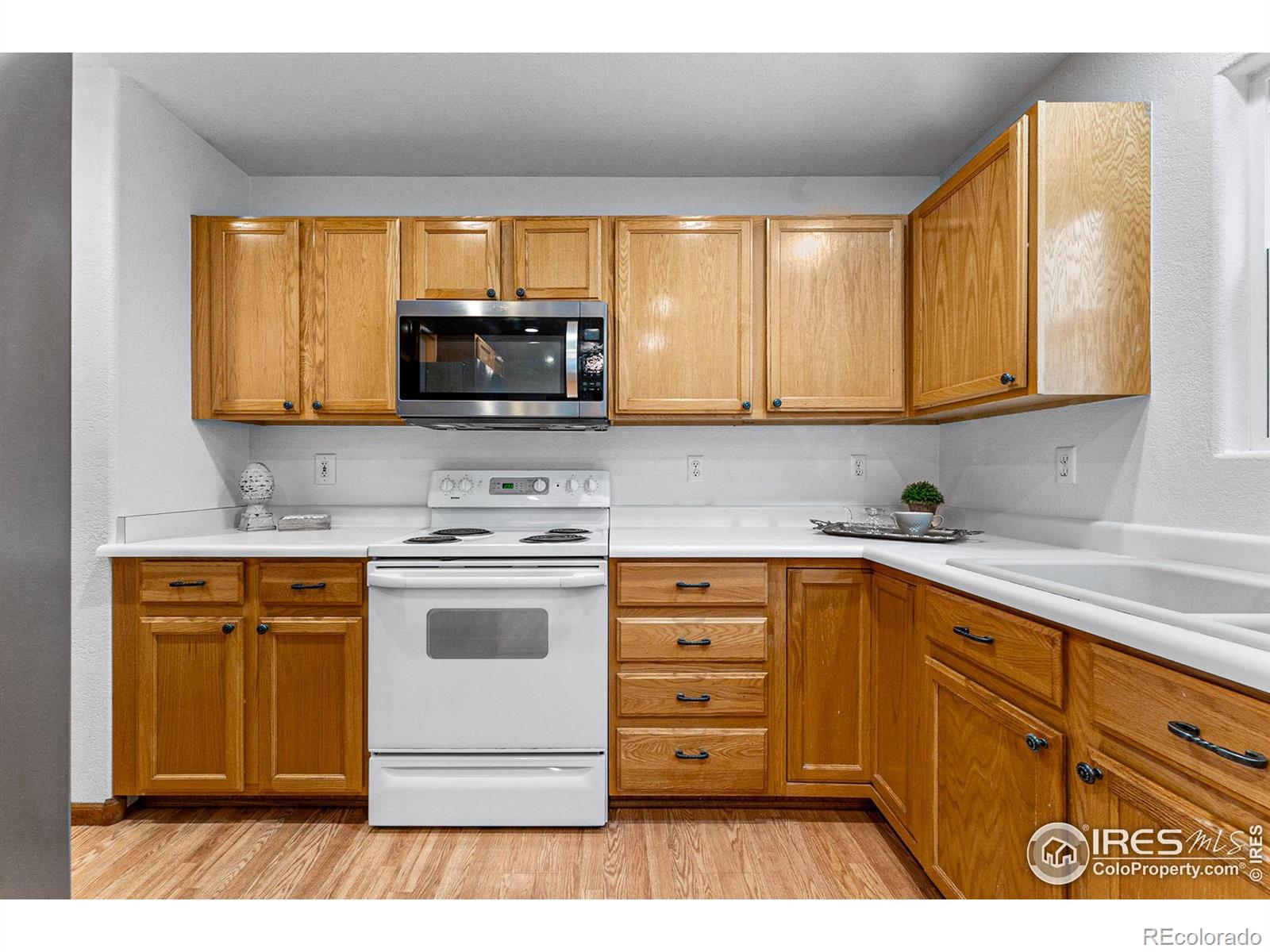 MLS Image #14 for 1006  canyon drive,windsor, Colorado