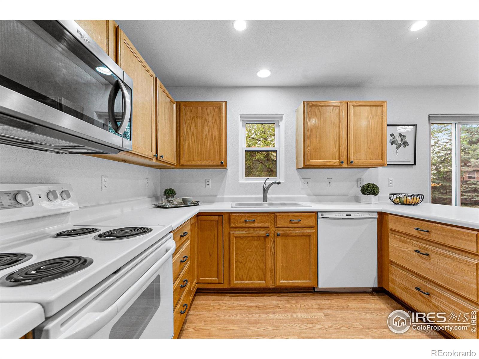 MLS Image #15 for 1006  canyon drive,windsor, Colorado