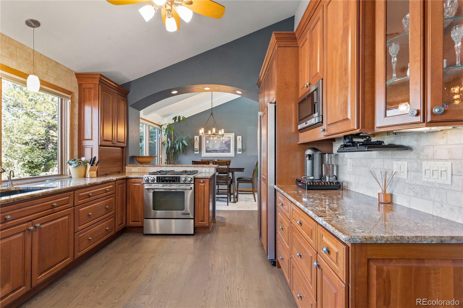 MLS Image #5 for 6081 s forest court,centennial, Colorado