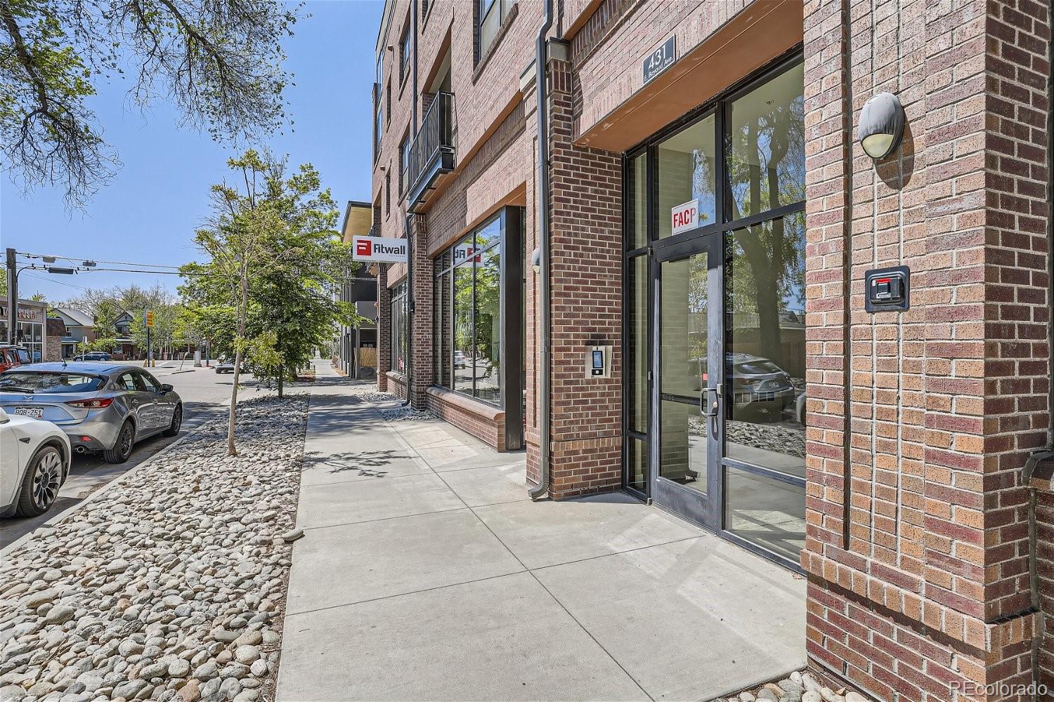 MLS Image #2 for 431 e bayaud avenue,denver, Colorado