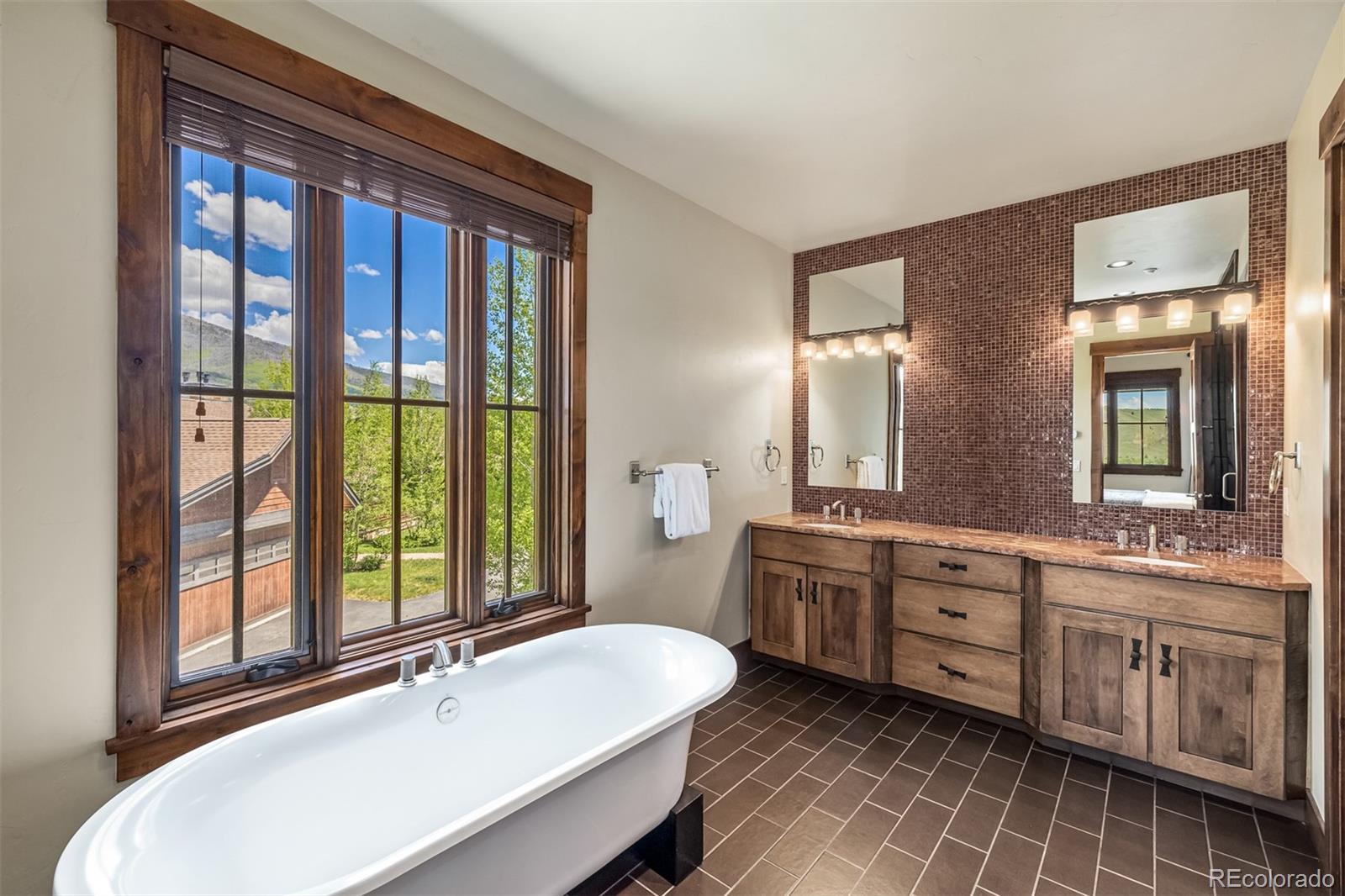 MLS Image #15 for 325  game trail road,silverthorne, Colorado