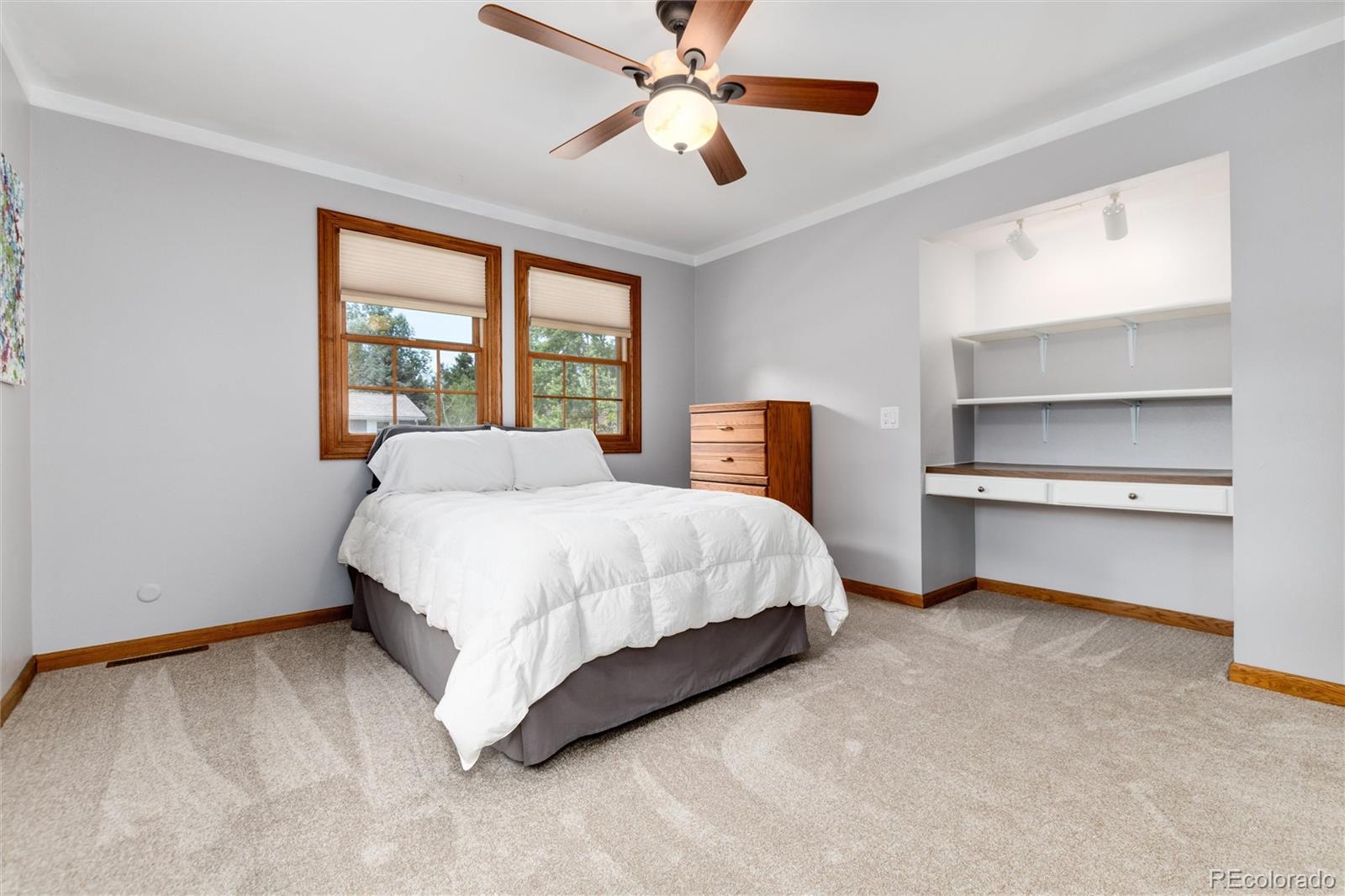 MLS Image #20 for 3984 s niagara way,denver, Colorado