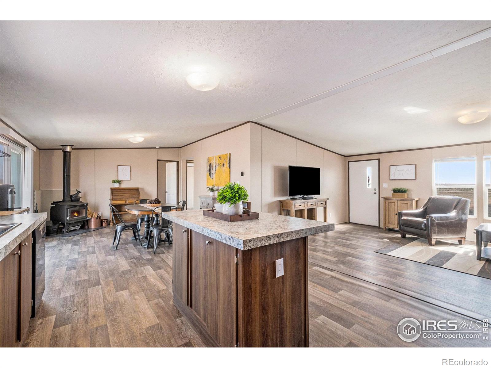 MLS Image #12 for 55321  county road 23 ,carr, Colorado