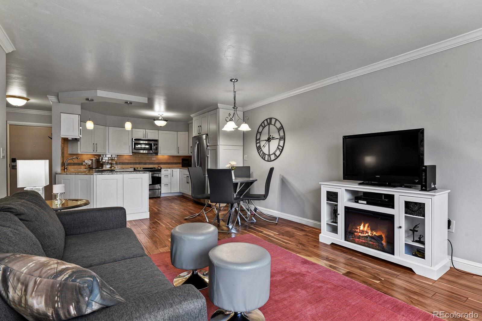 MLS Image #4 for 1625  larimer street 1004,denver, Colorado