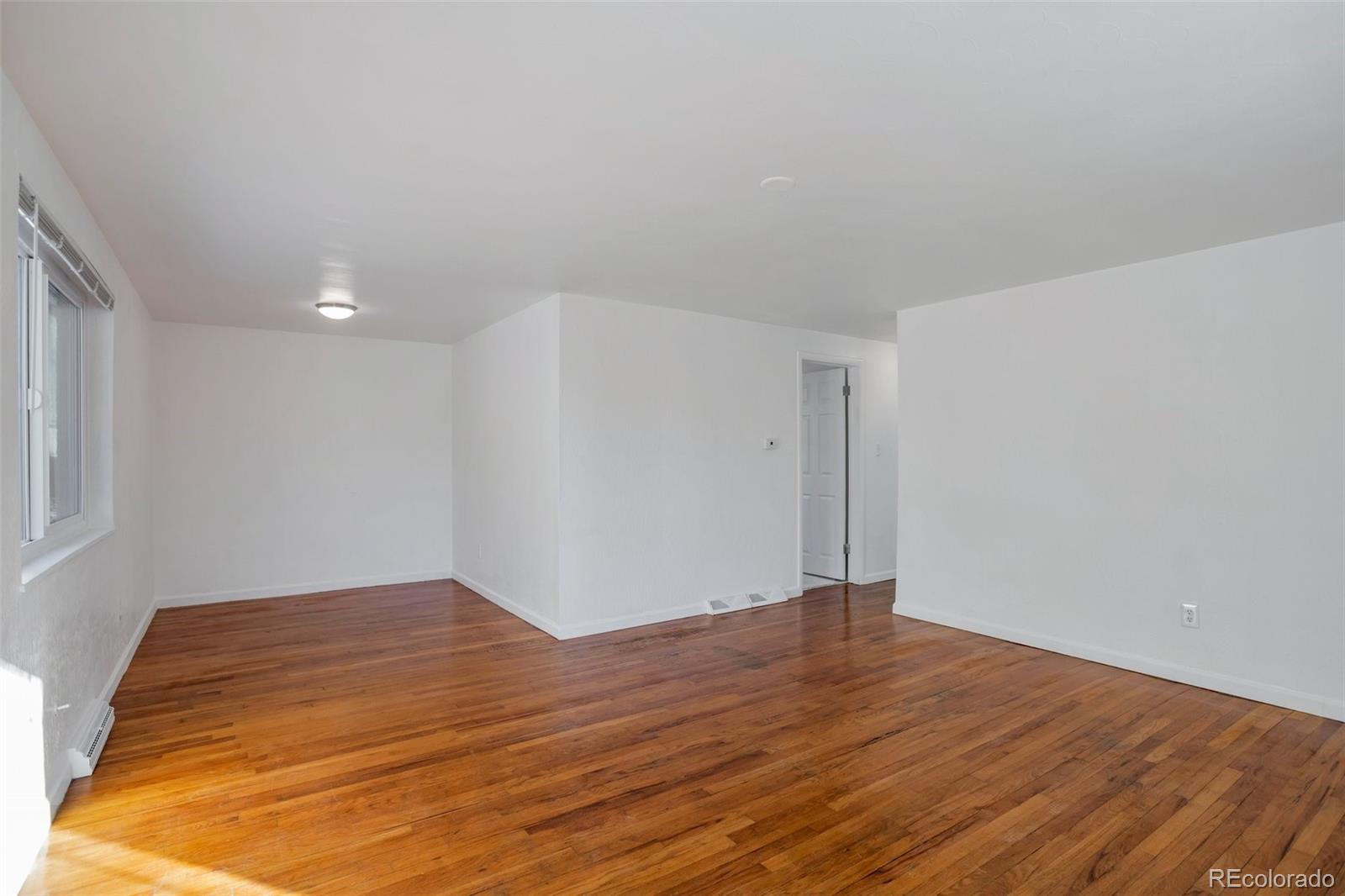 MLS Image #2 for 950 s leyden street,denver, Colorado