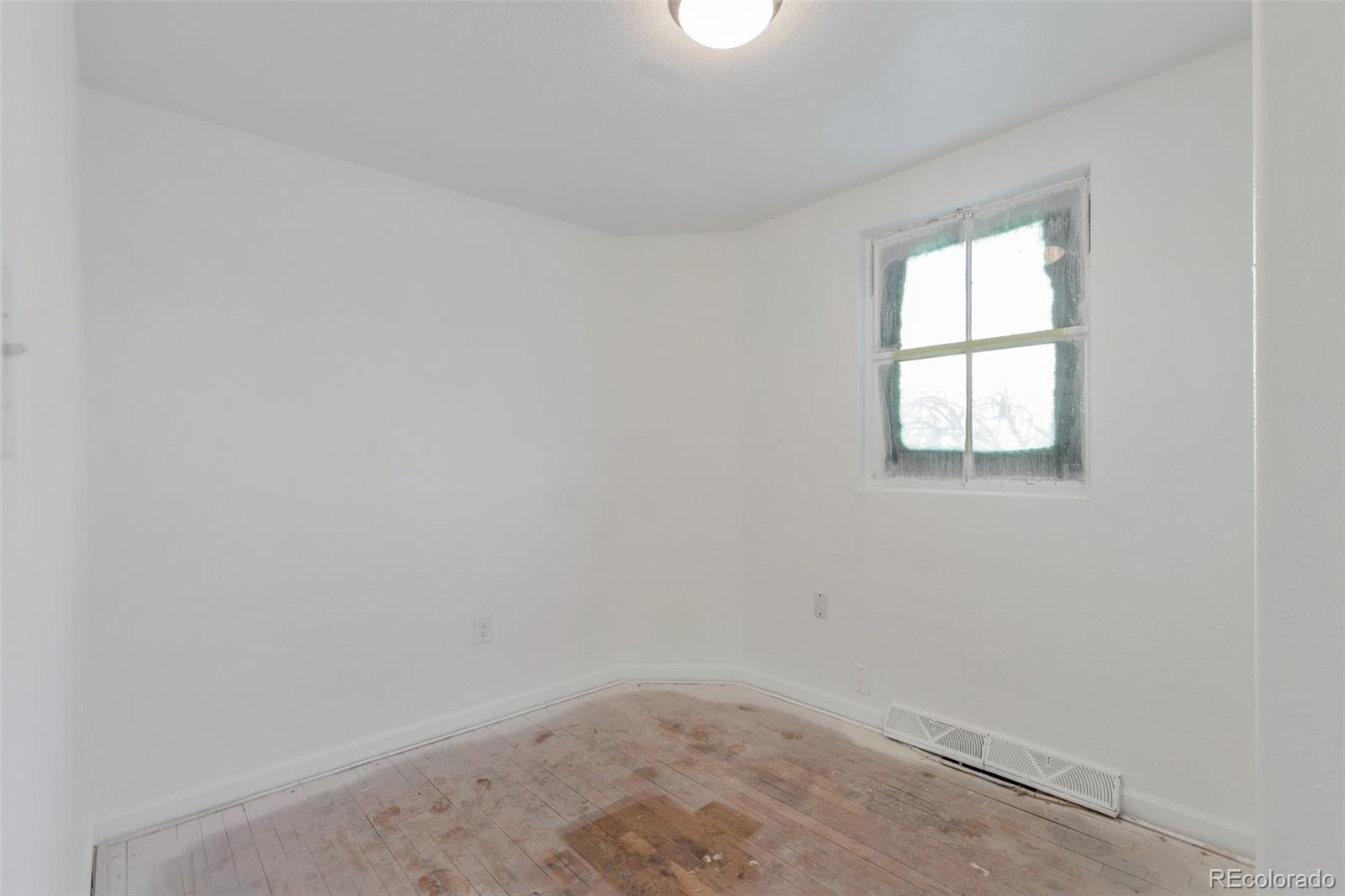 MLS Image #6 for 950 s leyden street,denver, Colorado