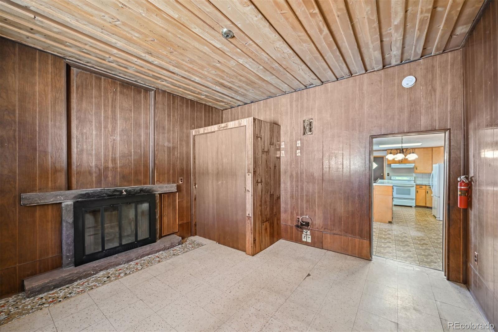 MLS Image #10 for 3495 w alaska place,denver, Colorado