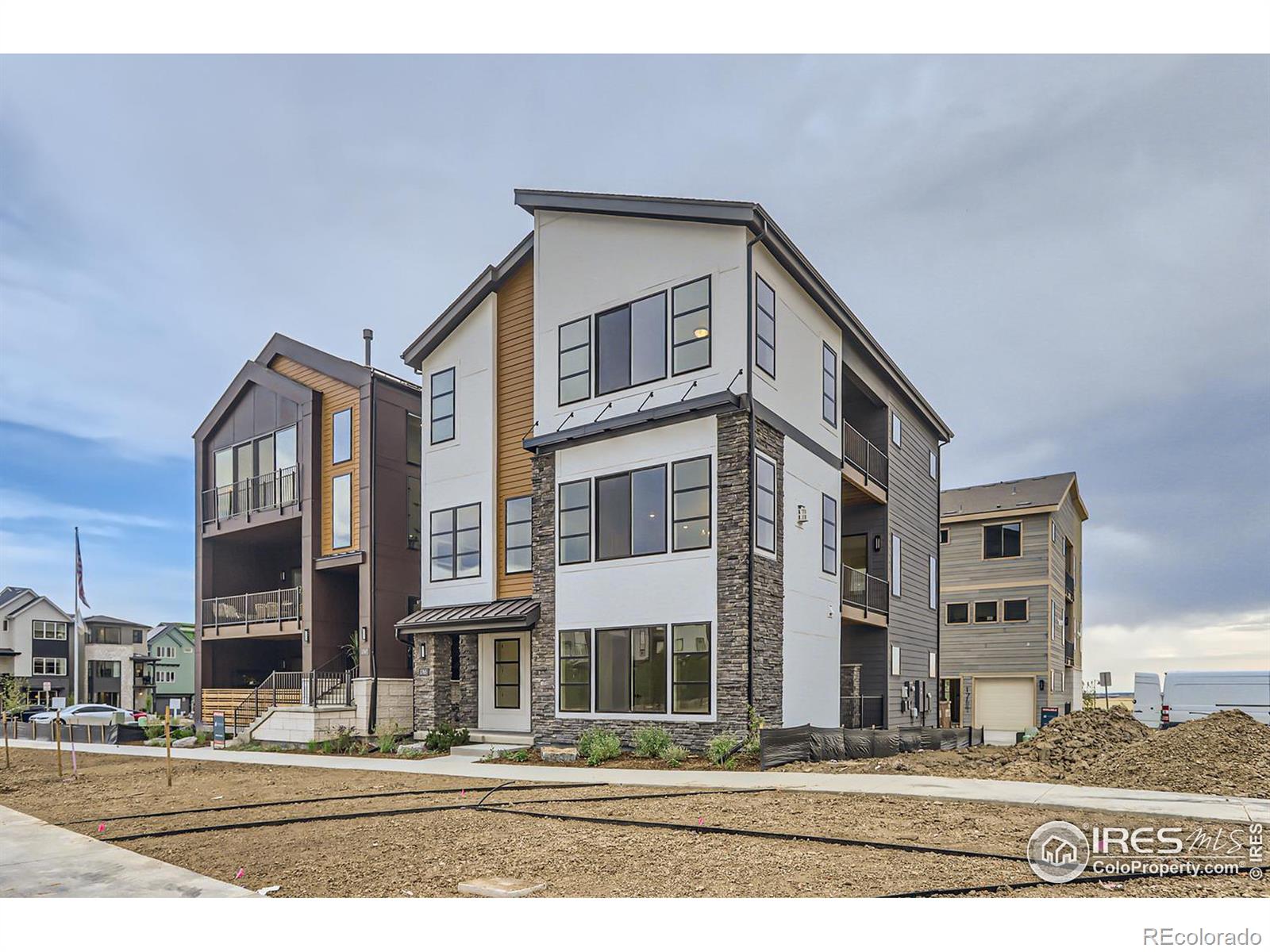 MLS Image #1 for 1765  peak loop,broomfield, Colorado