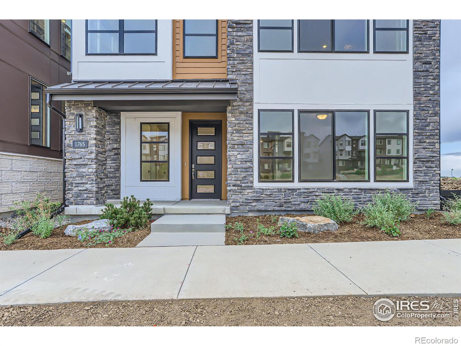 MLS Image #3 for 1765  peak loop,broomfield, Colorado