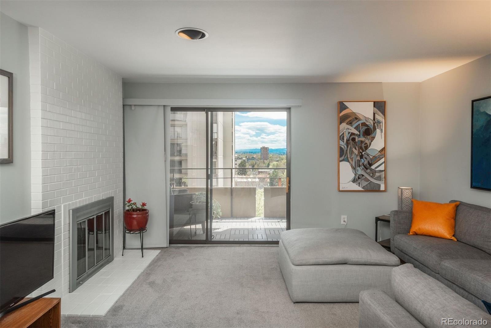 MLS Image #4 for 800 n pearl street 707,denver, Colorado