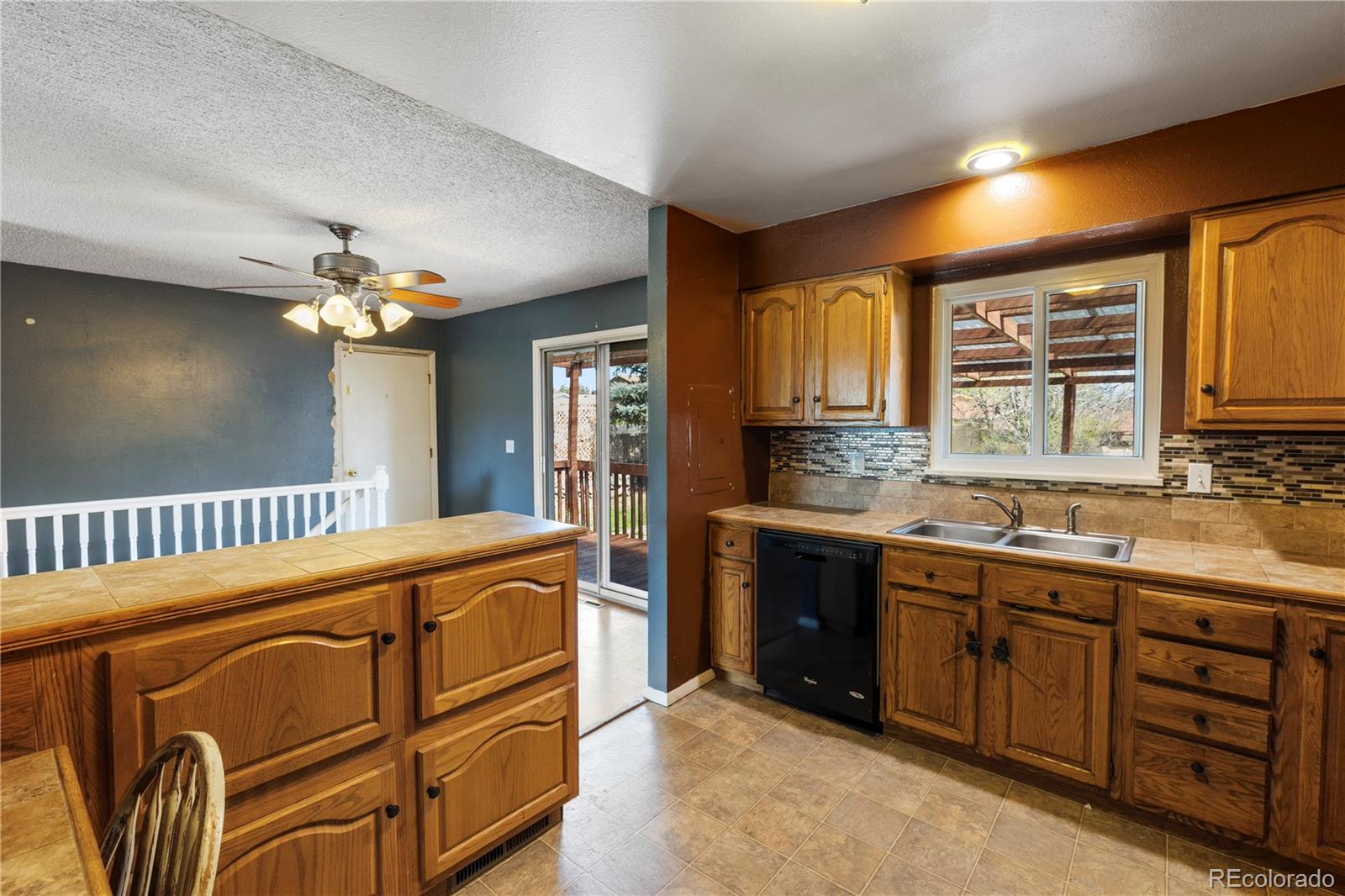 MLS Image #5 for 4507  misty drive,colorado springs, Colorado