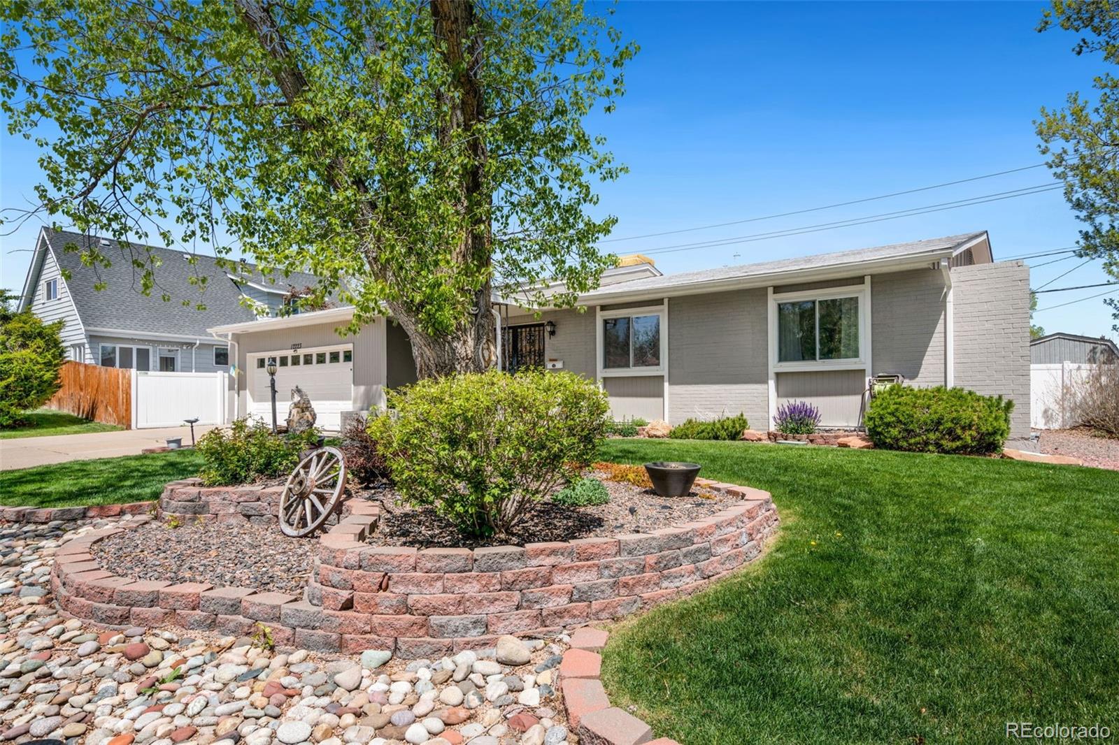 CMA Image for 12223 W 60th Place,Arvada, Colorado