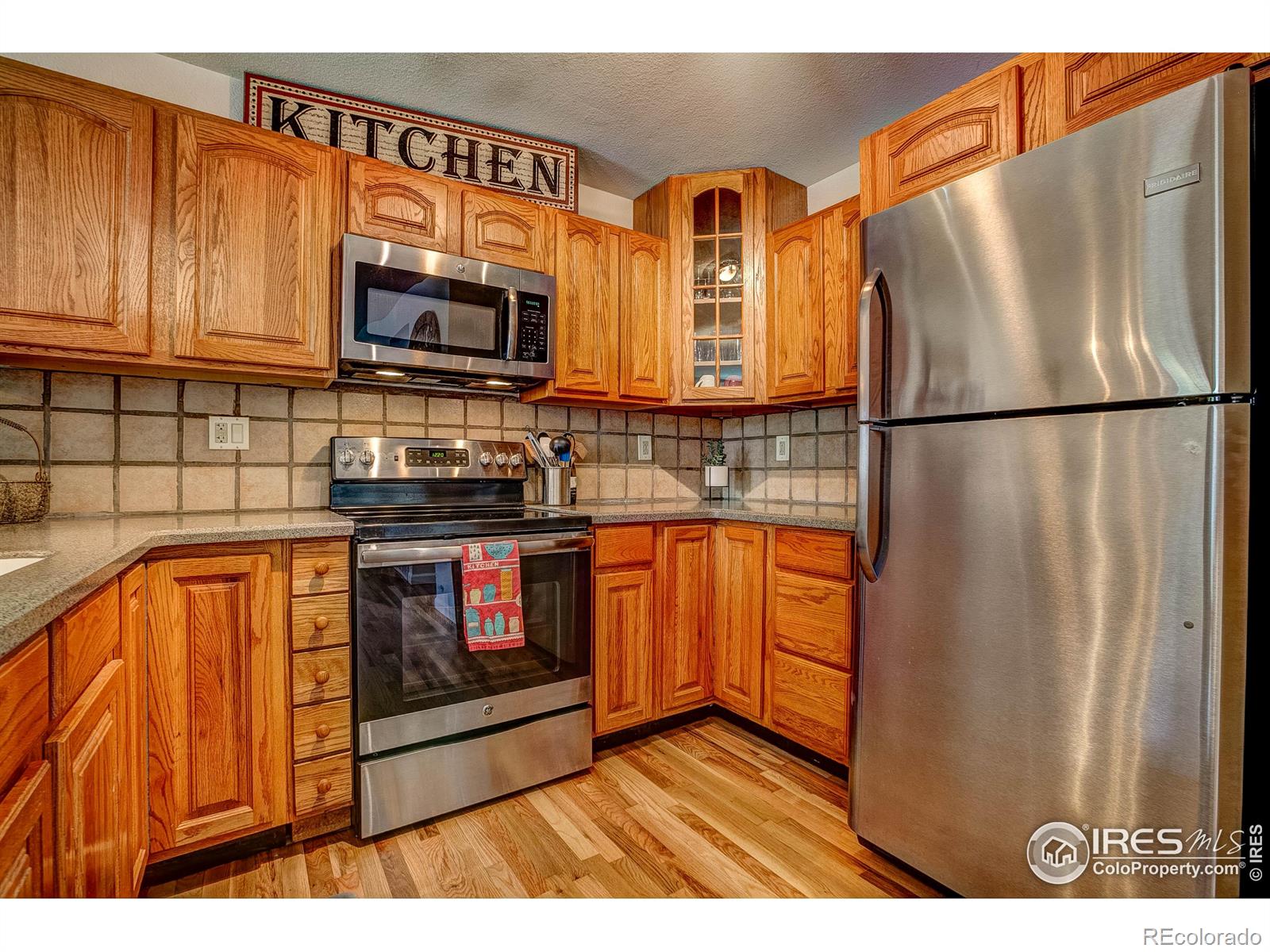 MLS Image #10 for 312  starling street,fort collins, Colorado