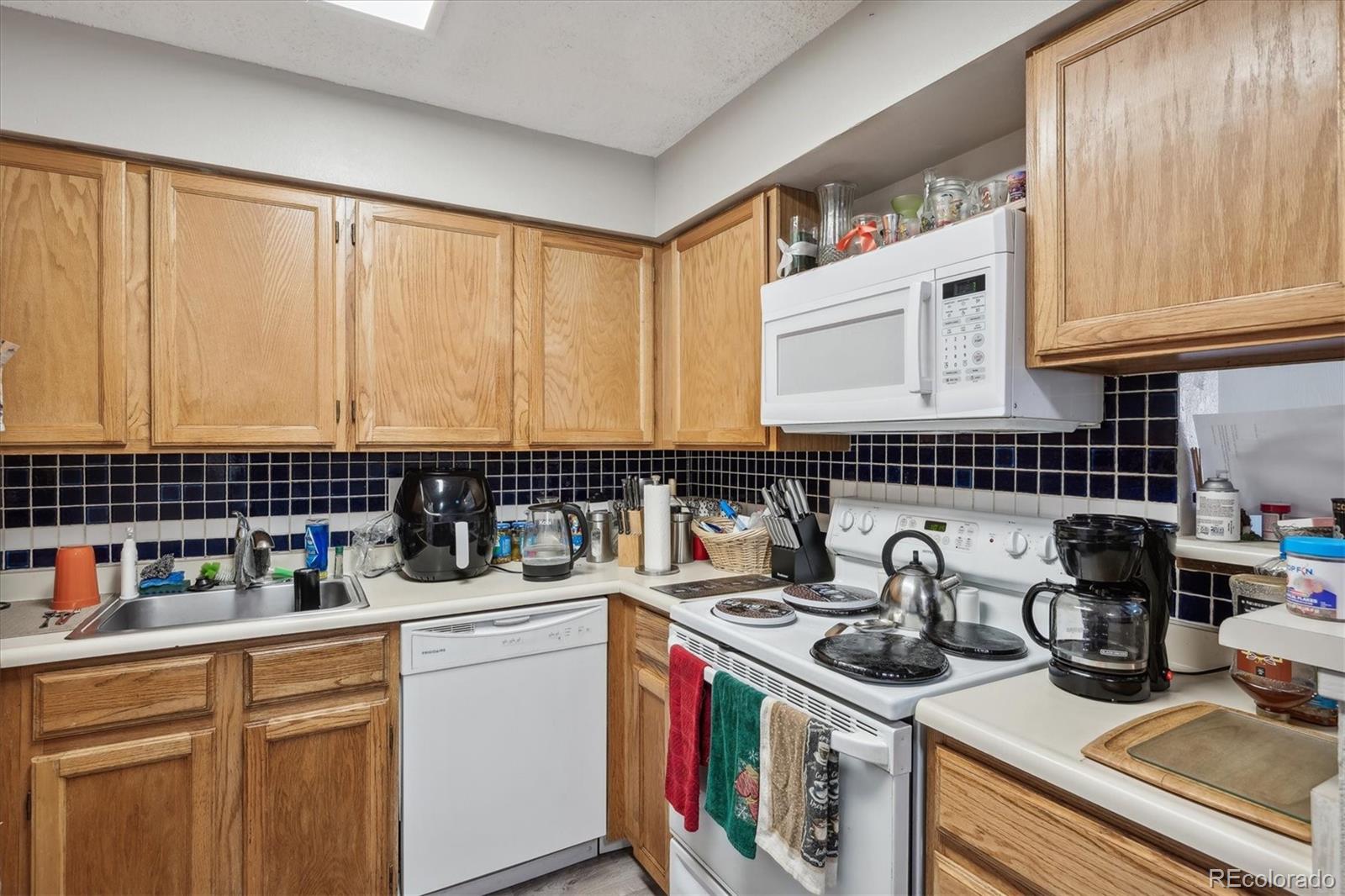 MLS Image #6 for 12041 e harvard avenue 205,aurora, Colorado