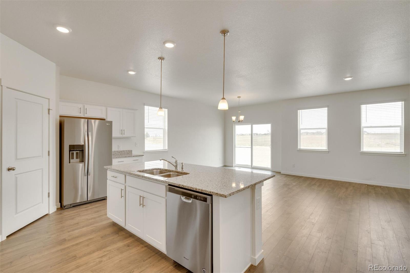 MLS Image #14 for 27464 e byers avenue,aurora, Colorado