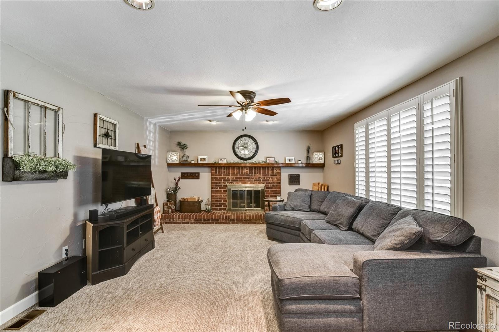 MLS Image #13 for 7394 s field court,littleton, Colorado